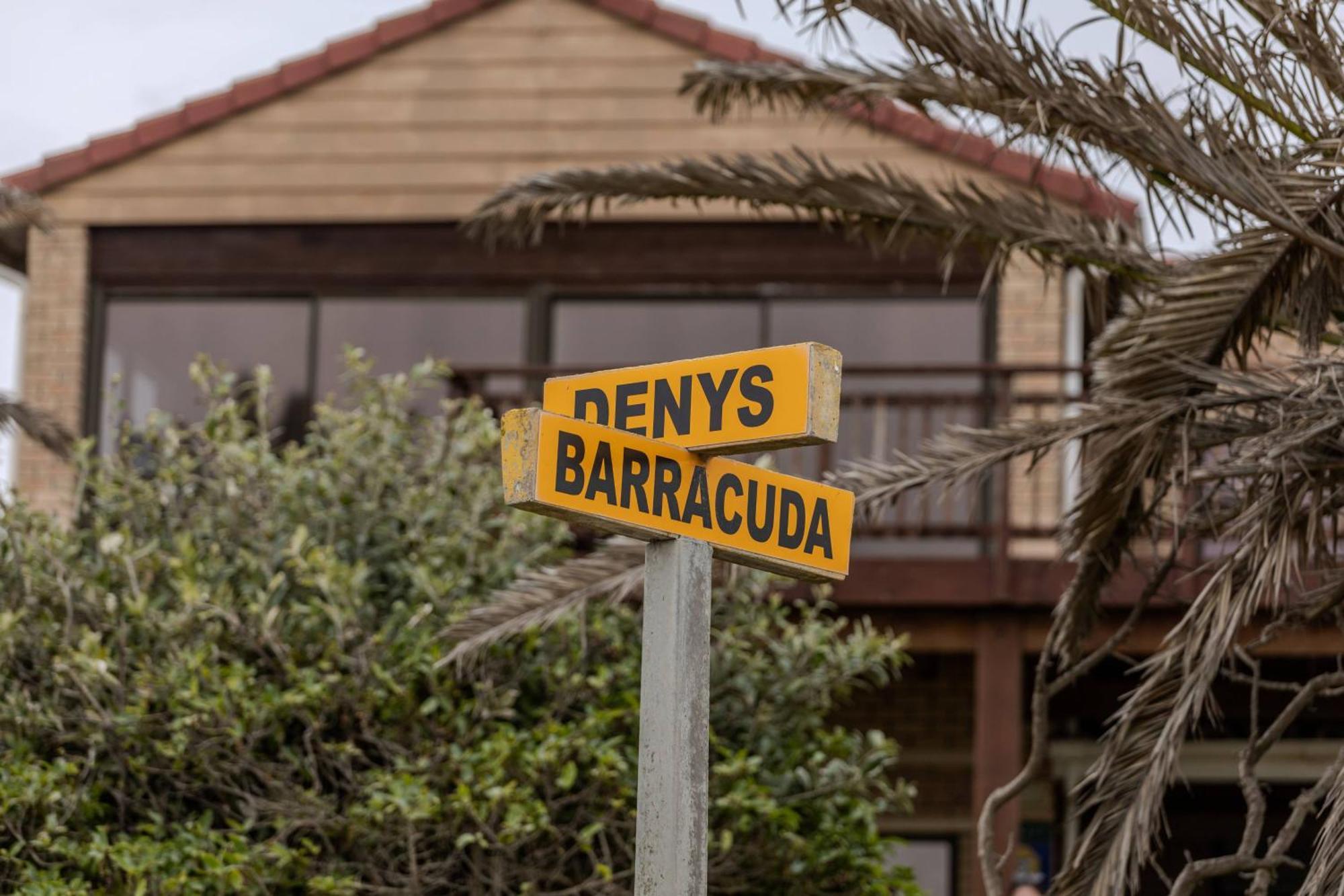 Barracuda Lodge Paradise Beach Kültér fotó